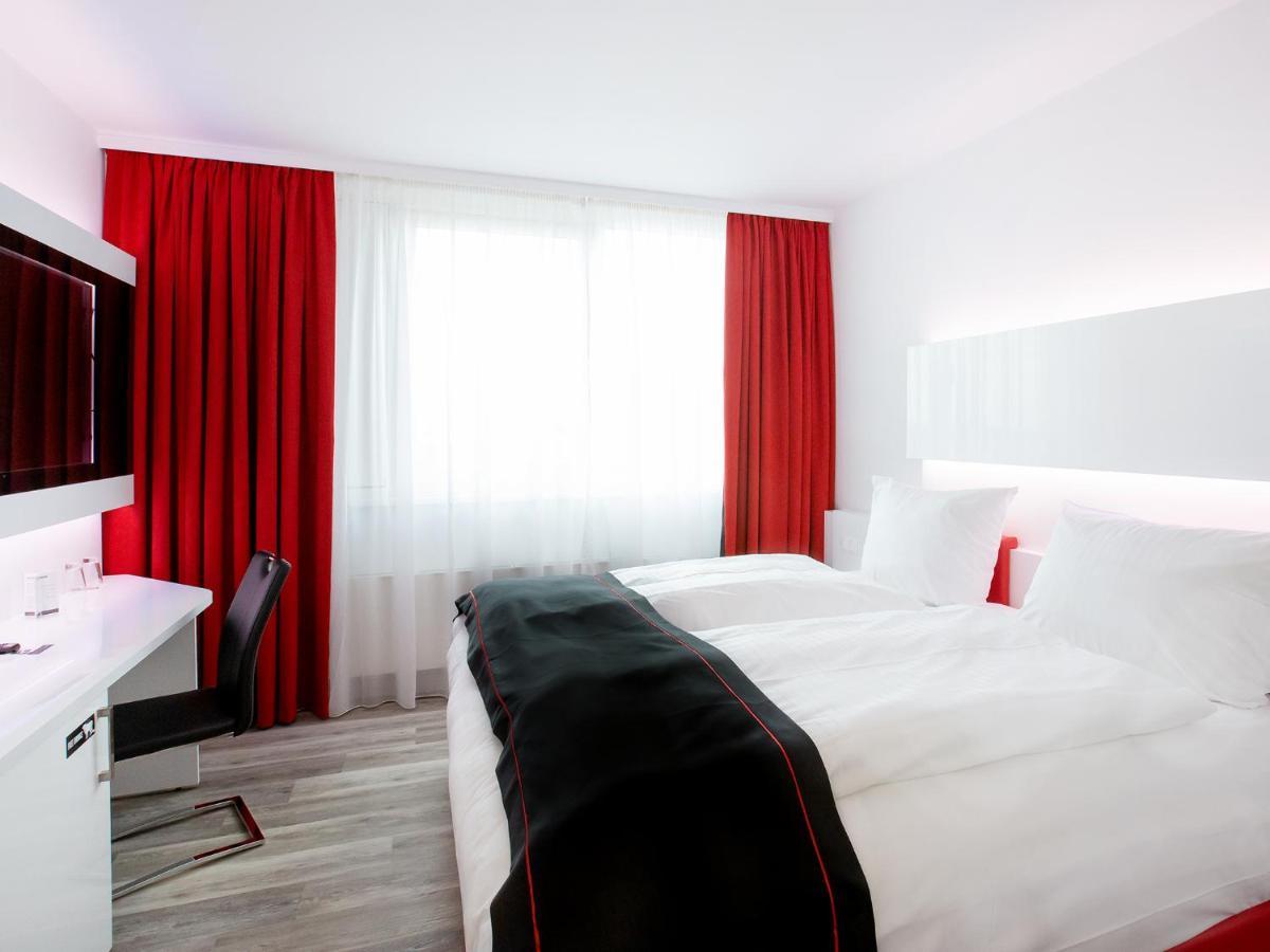 Hotel Dormero Hannover-langenhagen Airport 4*