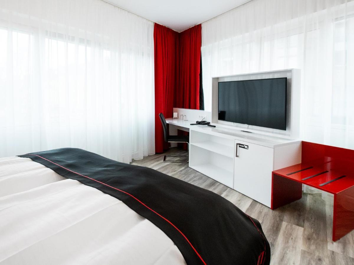 Hotel Dormero Hannover-langenhagen Airport 4*