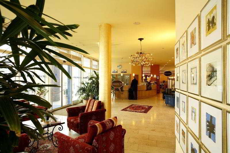 Hotel Dormero Hannover-langenhagen Airport 4*